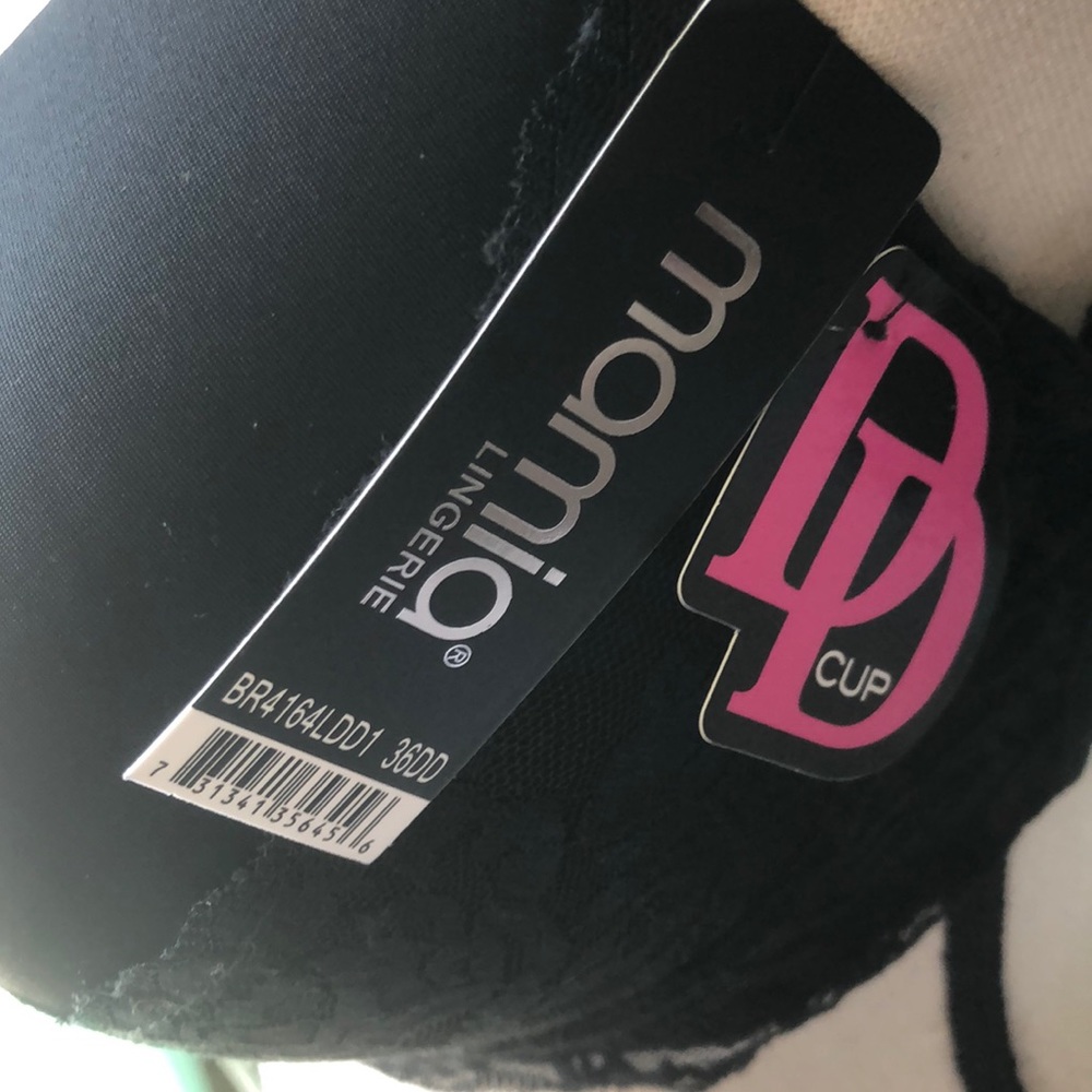 Black bra - Picture 4 of 4